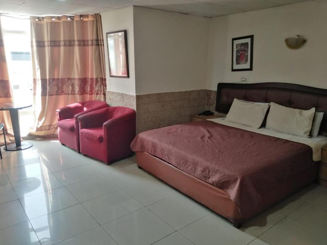 Amman Palace Hotel Esterno foto